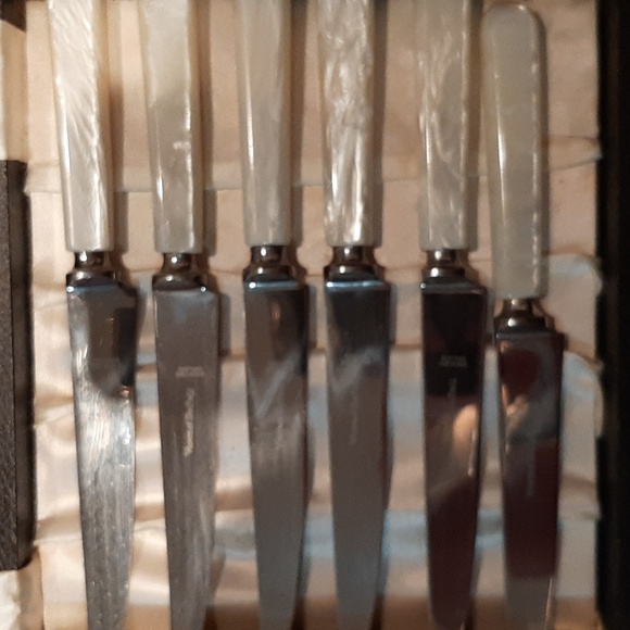 Viners of Sheffield England  set of 6 knives - Picture 3 of 9